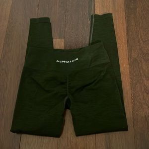 Alphalete OG Amplify Leggings in Evergreen - Size Medium